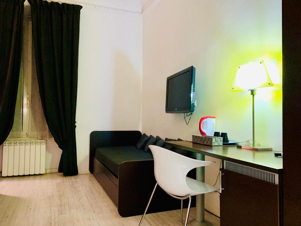 Bed and breakfast Chroma Italy - Chroma Tessera Roma