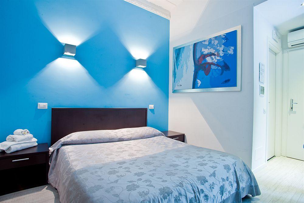 Chroma Italy - Chroma Tessera Bed and breakfast Roma